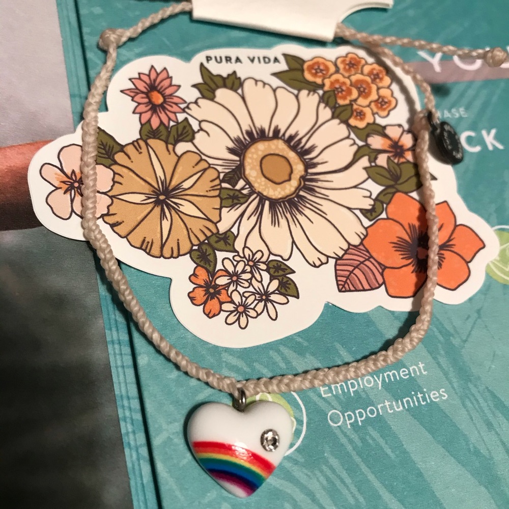 SOLD! Pura Vida Vintage Heart Bracelet!